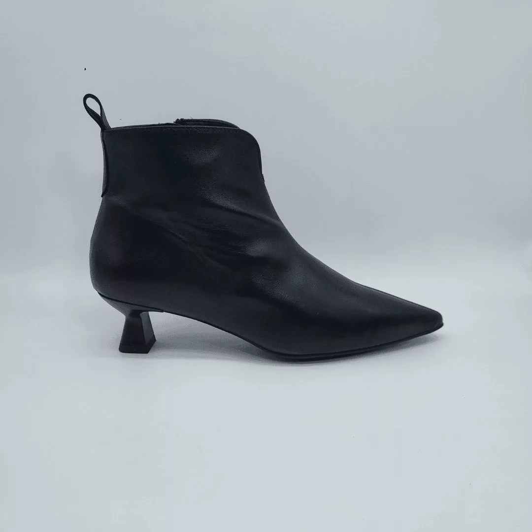 GARONS 8 NEGRO (1)
