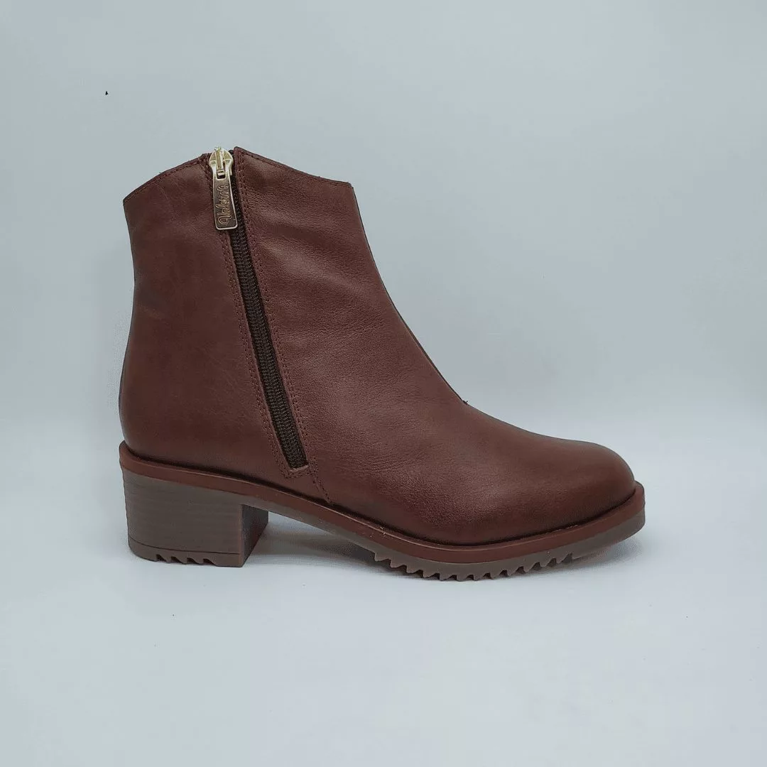 2328 CUERO (1) 2328 CUERO (1)