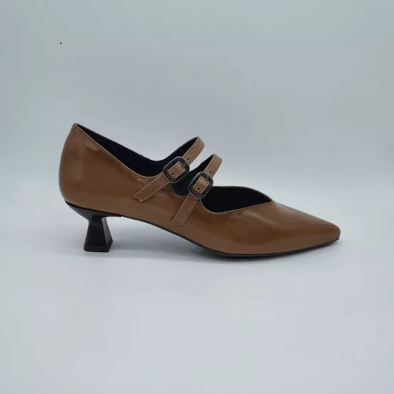 DESIREÉ MOD. GARONS 6, SALÓN NICK TAUPE