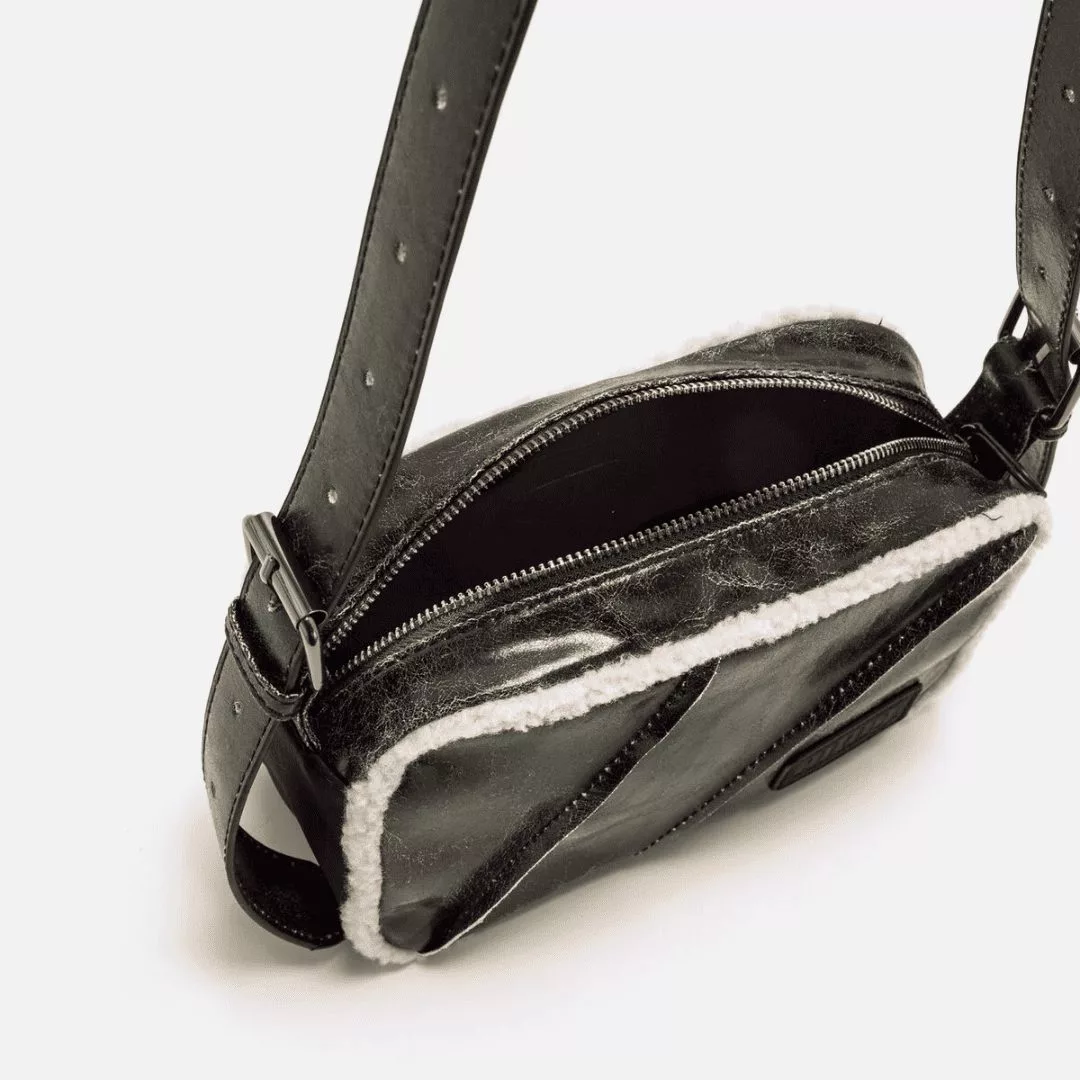 MUSTANG MOD. C58882, BOLSO WOLLY NEGRO - Imagen 4